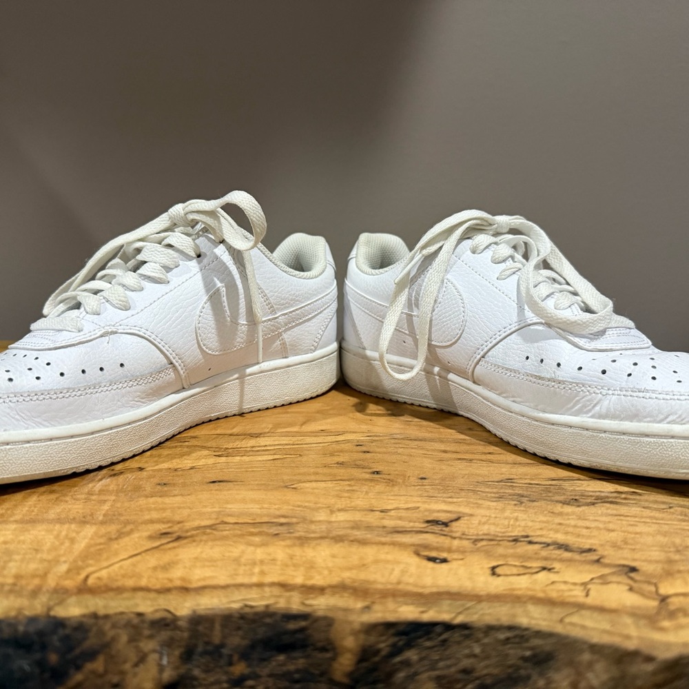 Nike Womens Court Vision